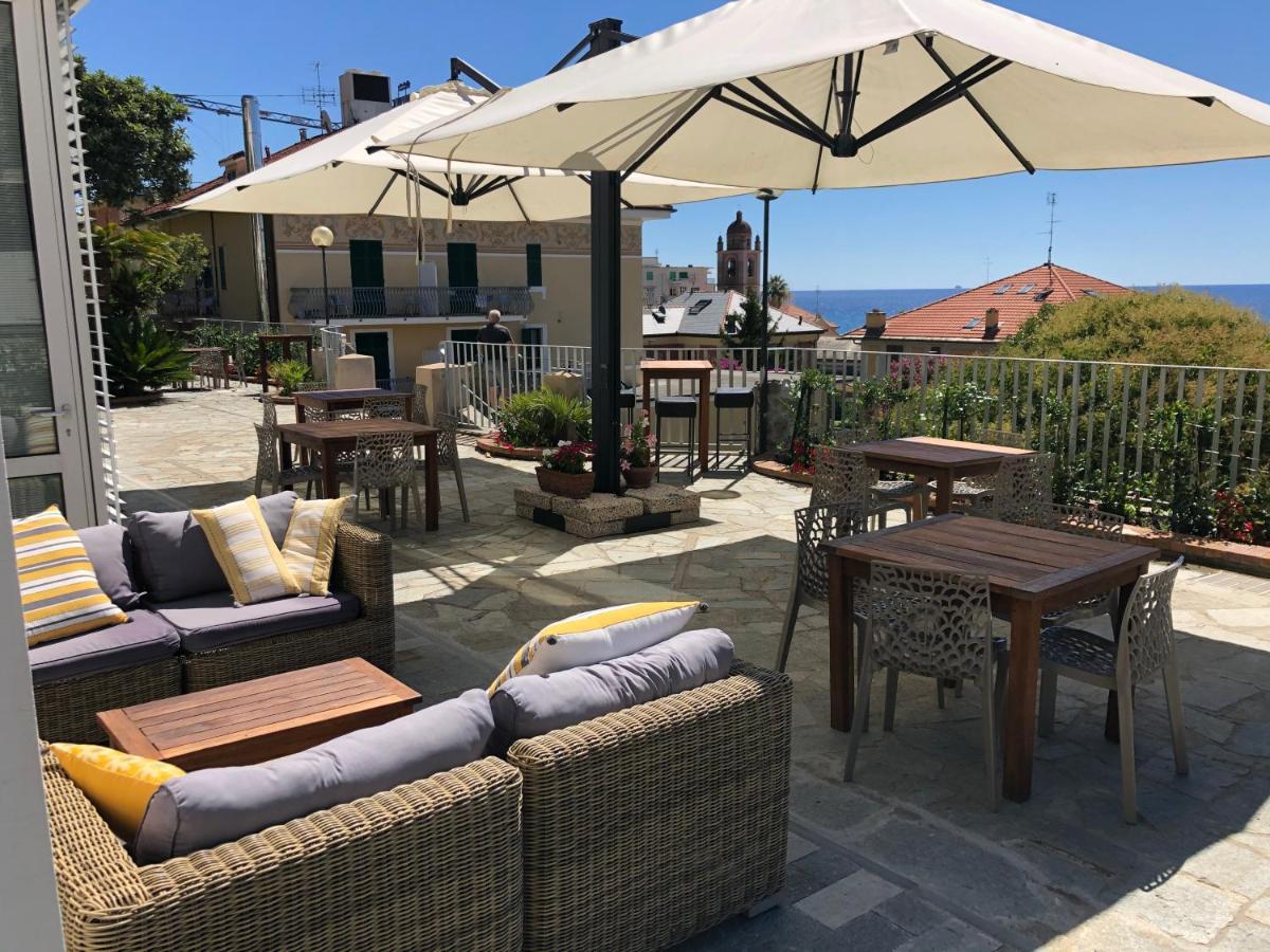 Mh Hotel Varazze Zewnętrze zdjęcie