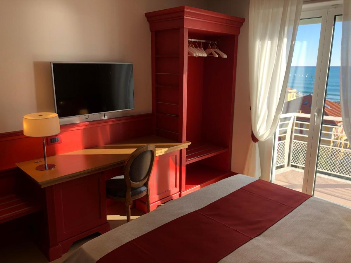 Mh Hotel Varazze Zewnętrze zdjęcie