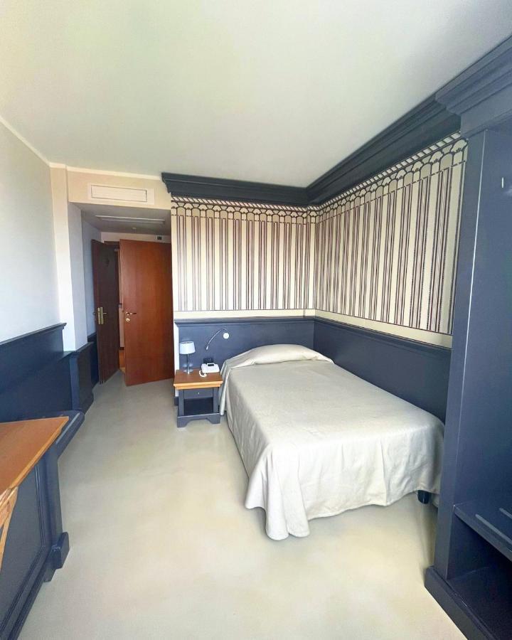 Mh Hotel Varazze Zewnętrze zdjęcie
